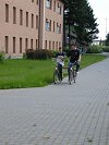 Michal T. s vychovatelem jedou na kolech